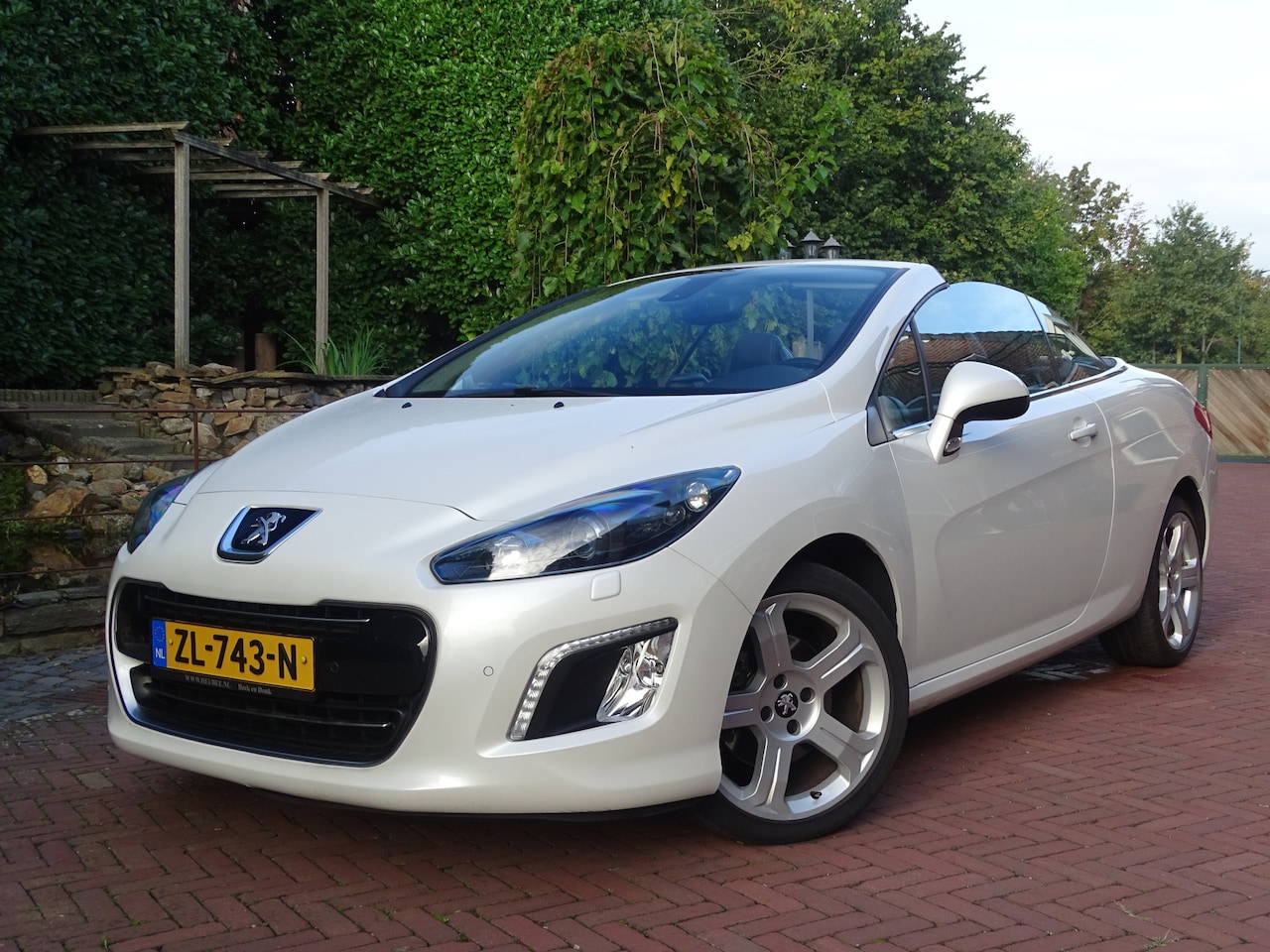 Peugeot 308 CC - 1.6 THP Sport Pack Full options 2de eig. - AutoWereld.nl