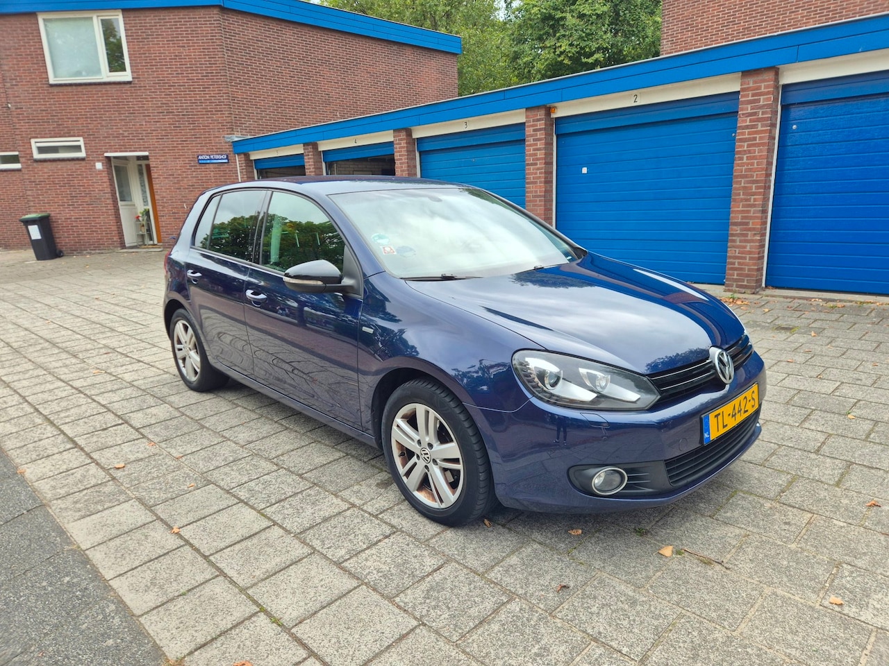 Volkswagen Golf - 1.2 TSI Highline BlueMotion 1.2 TSI Highline BlueMotion - AutoWereld.nl