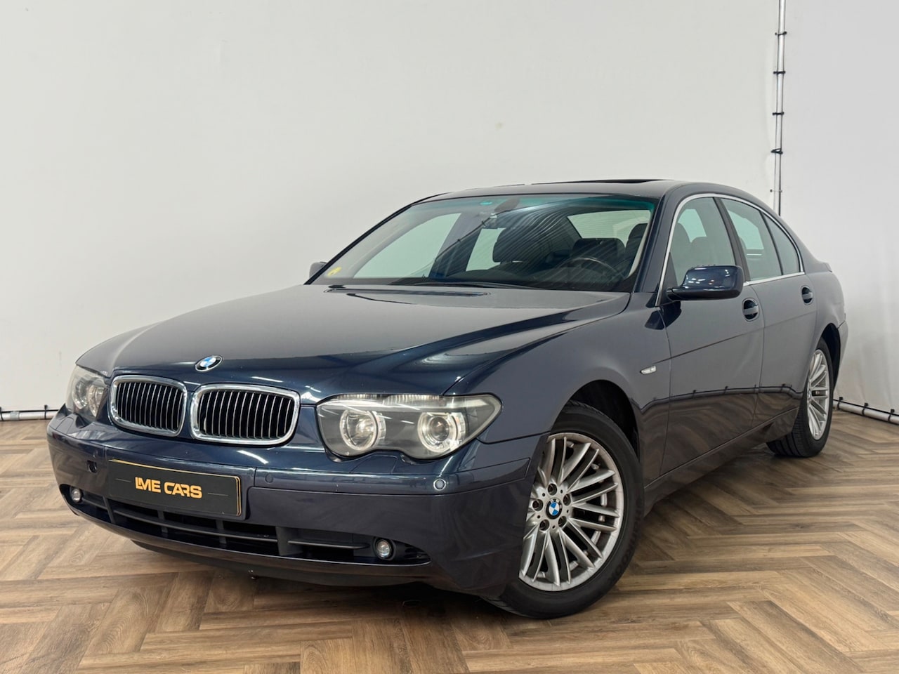 BMW 7-serie - 735i Executive|SCHUIFDAK|AUTOMAAT|NAP|INRUIL MOGELIJK| - AutoWereld.nl