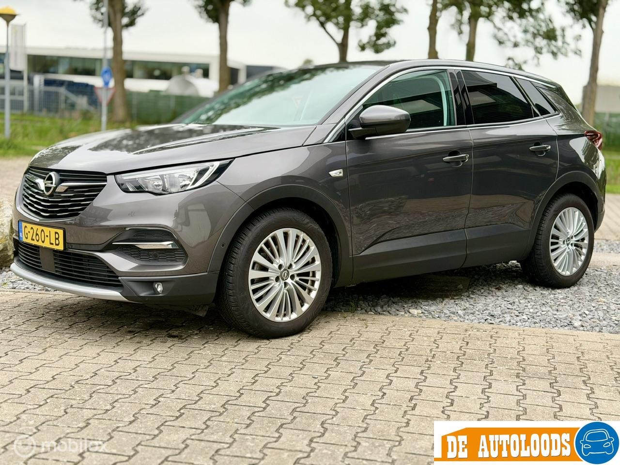 Opel Grandland X - 1.2 Turbo Innovation | Navi Carplay Keyless - AutoWereld.nl