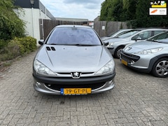 Peugeot 206 - 1.4 Gentry