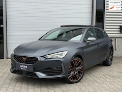 CUPRA Leon - 1.4 e-Hybrid VZ Copper Pano 245PK 19 Inch MAT