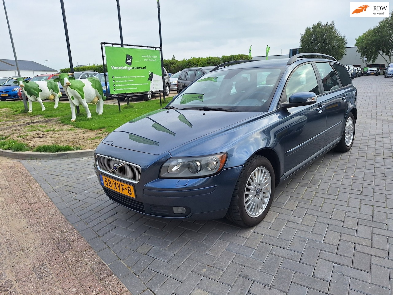 Volvo V50 - 2.5 T5 Summum / Super comfortabel / APK september 2027 - AutoWereld.nl
