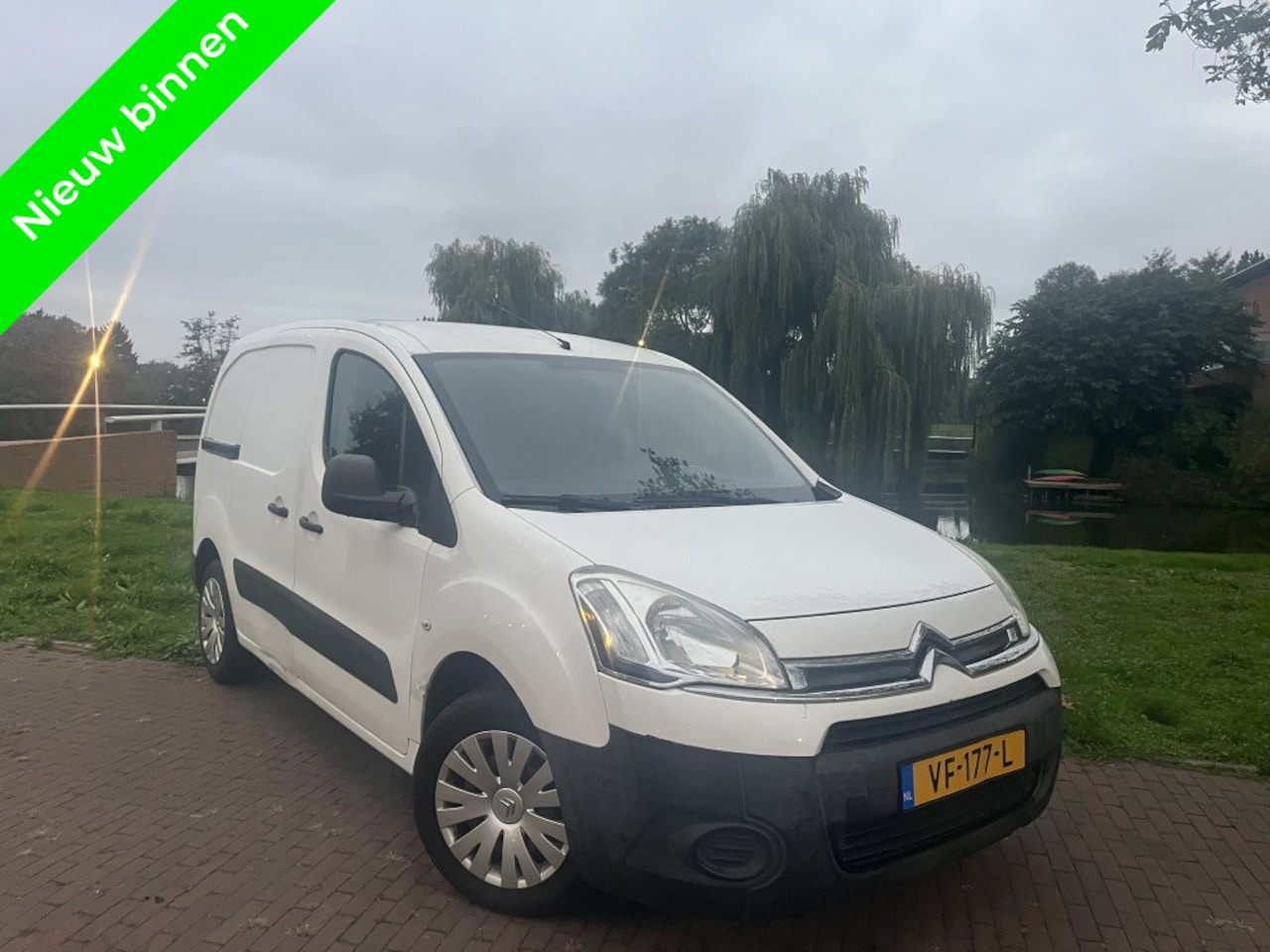 Citroën Berlingo - 1.6 HDI 500Club Clima Bleutooth 3 Person Radar - AutoWereld.nl