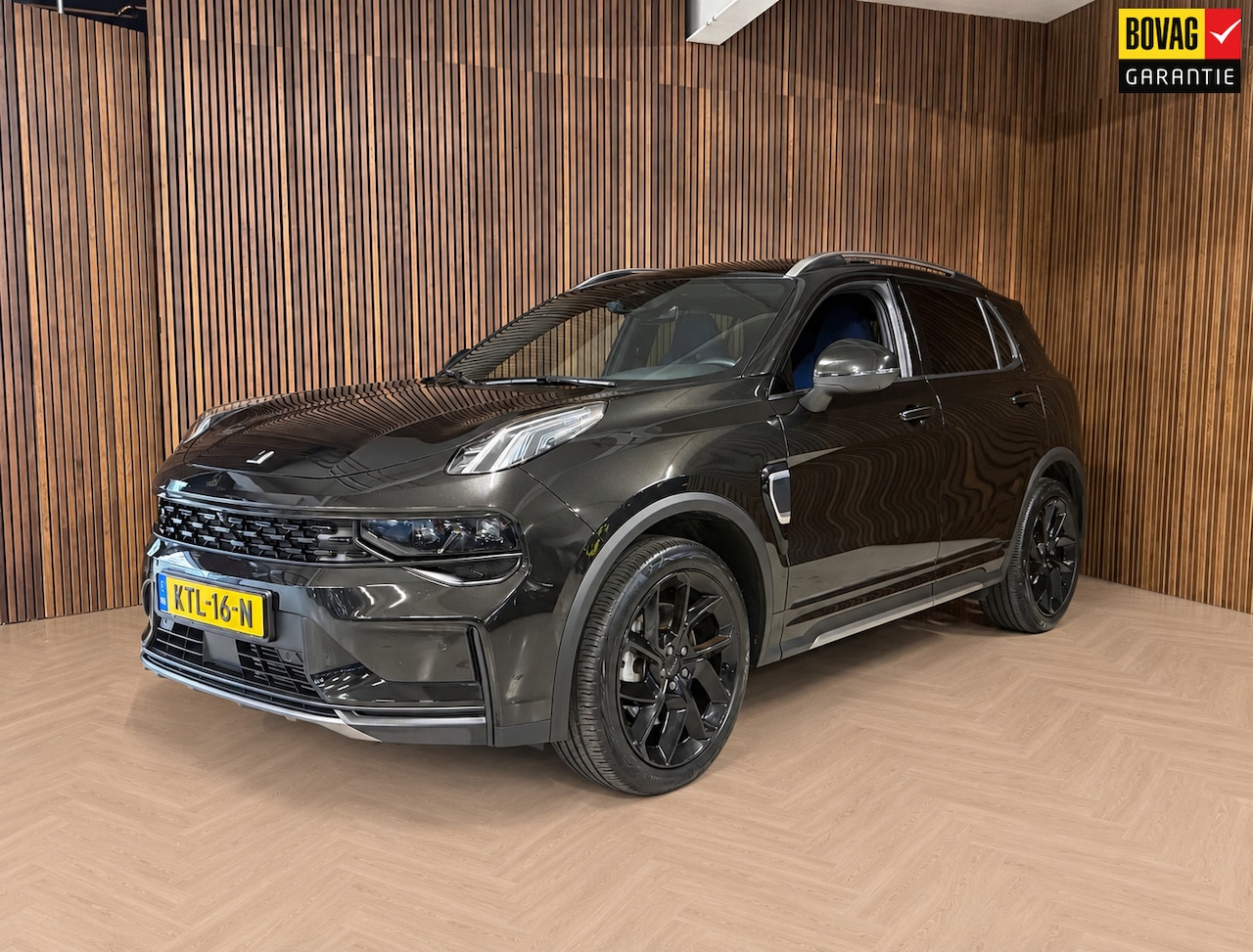 Lynk & Co 01 - 1.5 - Black line - Autotrust - AutoWereld.nl
