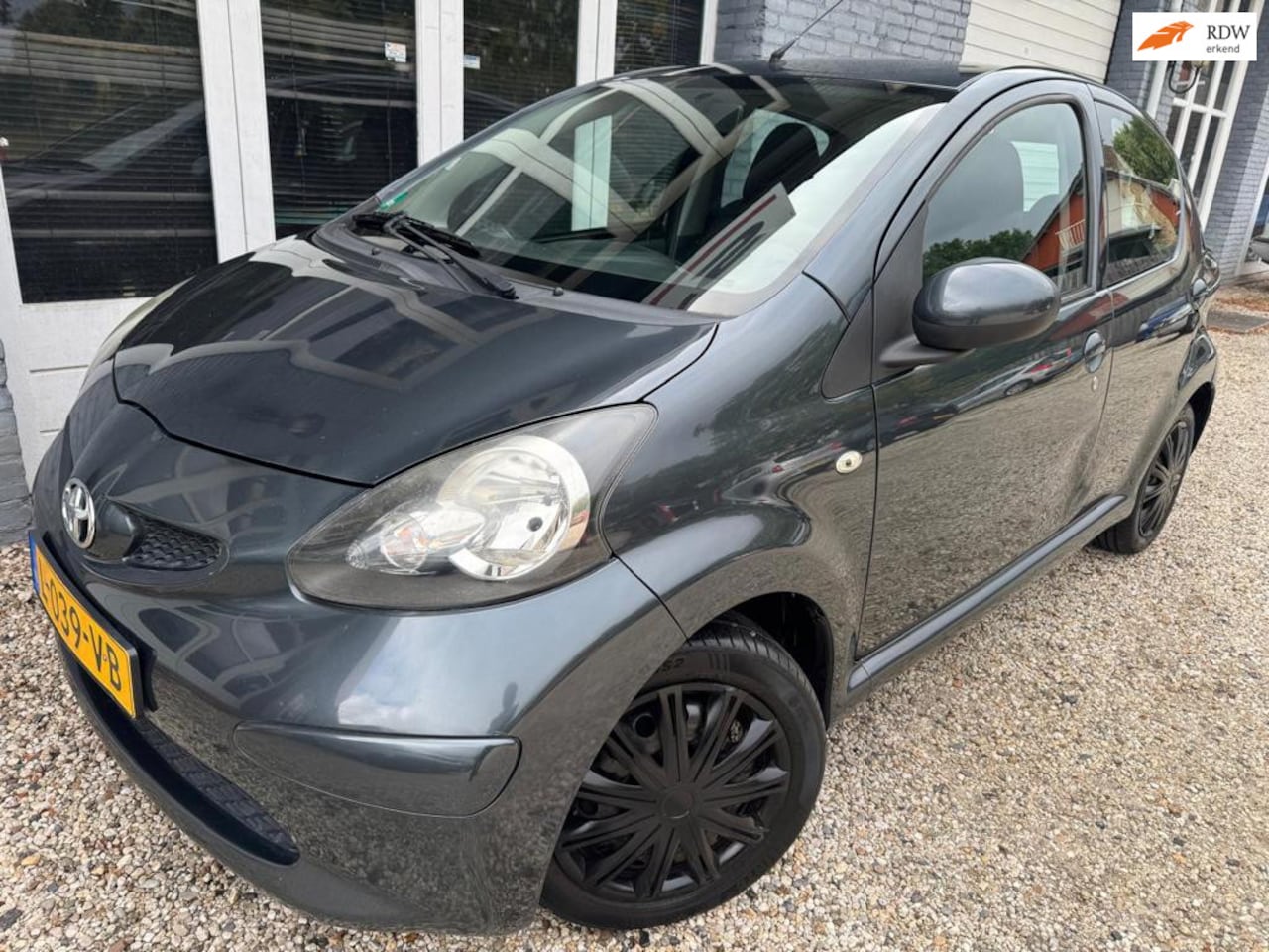 Toyota Aygo - AYGO , 5 DRS, AIRCO NIEUWE APK - AutoWereld.nl