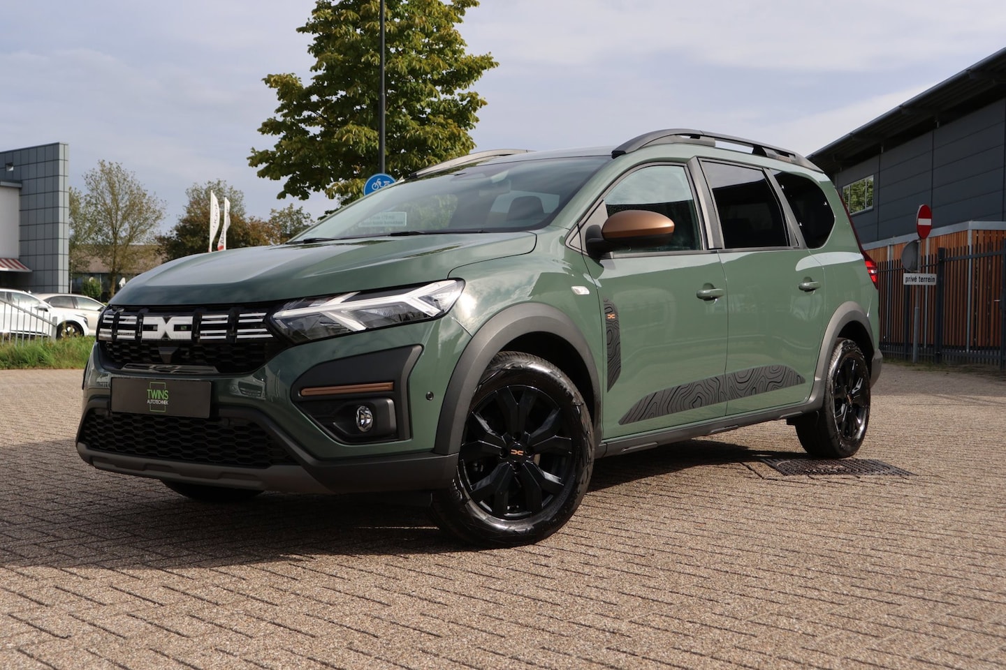 Dacia Jogger - 1.0 TCe 100 ECO-G Extreme 7p. 1.0 TCe 100 ECO-G Extreme 7p. - AutoWereld.nl