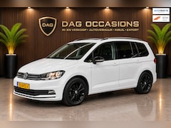 Volkswagen Touran - Touran 1.5 TSI Business | DSG | Camera | Trekhaak