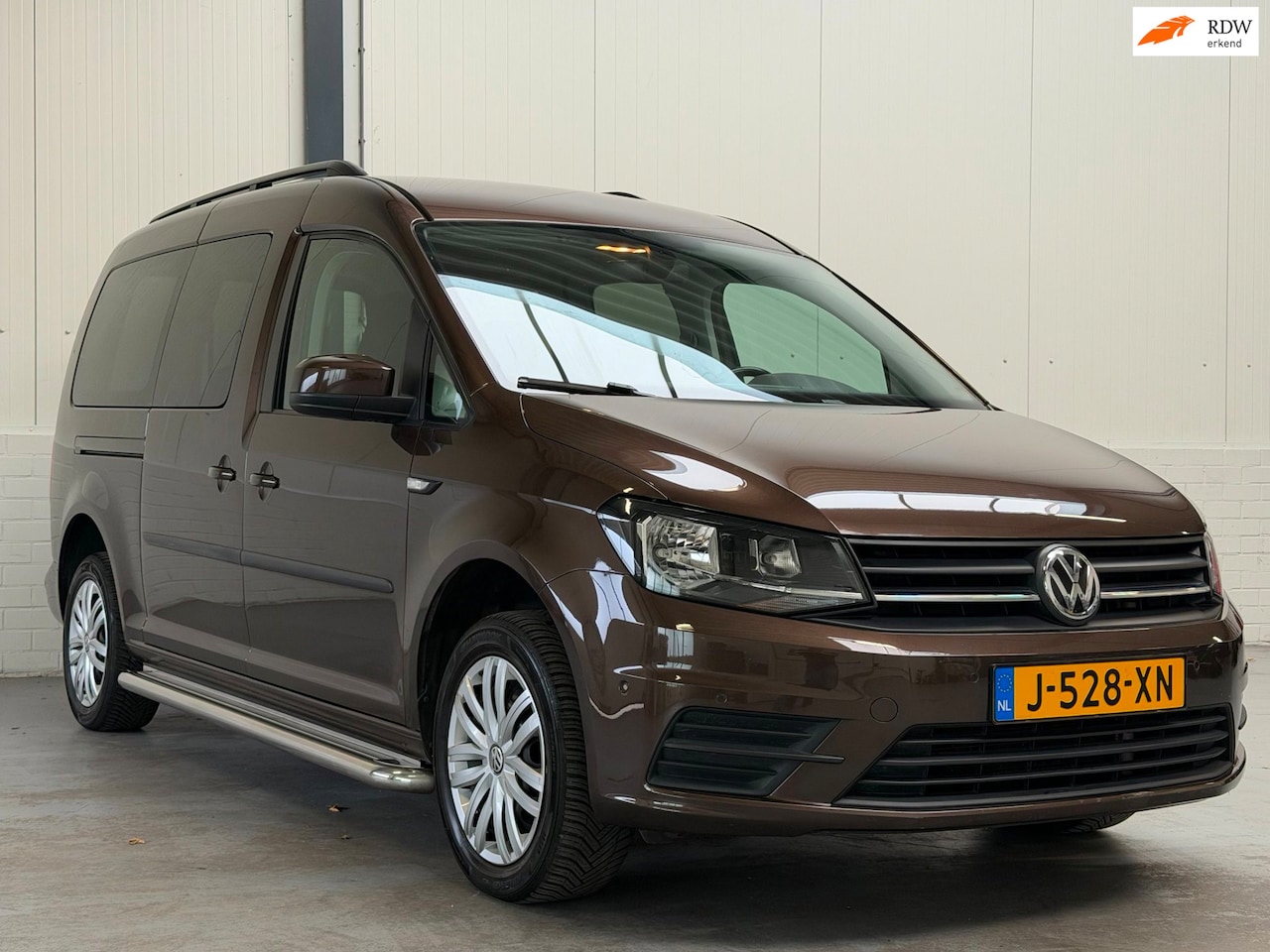Volkswagen Caddy Maxi - 1.4 TSI|Automaat|Camera|P.D.C Voor+Achter|Goed Onderhhouden - AutoWereld.nl