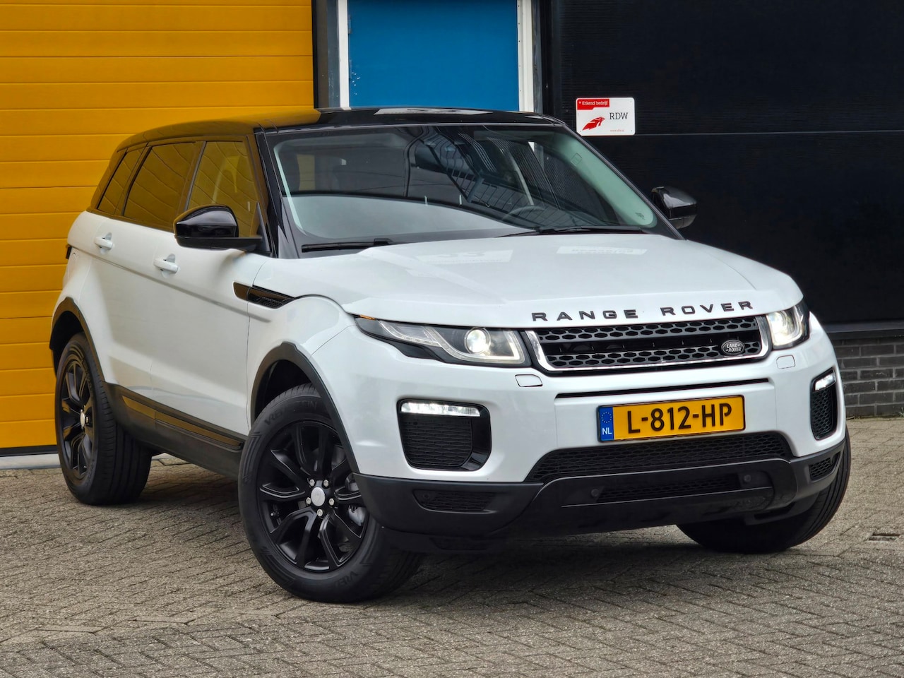 Land Rover Range Rover Evoque - 2.0 Si4 SE Dynamic / Aut / Camera / Navi / Leder / Meridian / Head Up / Cruise Control / L - AutoWereld.nl