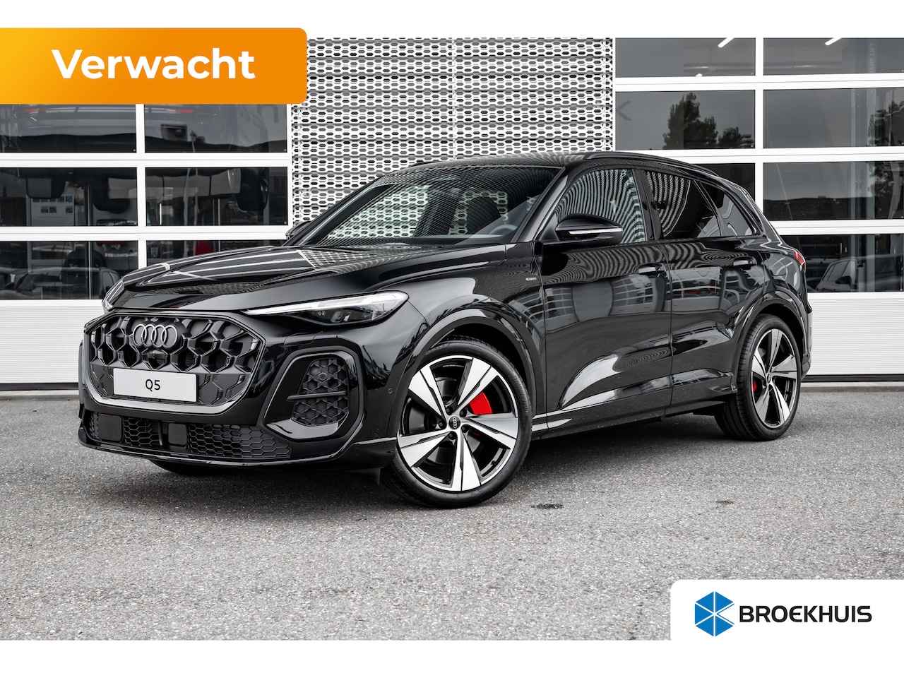 Audi Q5 - S edition competition | Audi virtual cockpit | Hemelbekleding in zwart | Navigatie plus - AutoWereld.nl