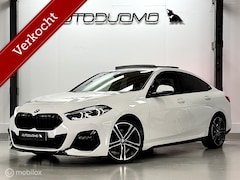 BMW 2-serie Gran Coupé - 218i M Sport | Pano | HUD | Shadowline | 18" M Velgen | Live Cockpit Pro | Stoelverwarming