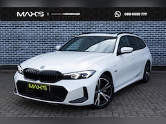 BMW 3-serie Touring - 320e | M-Sport | Panoramadak | Trekhaak | Sportstoelen | Parkeersensoren | Lichtmetalen Ve