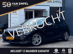 BMW 1-serie - 118i M-Sport | Pano | NL-Auto | Leder + Sportstoelen | Camera | Stoelverwarming