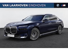 BMW i7 - eDrive50 High Executive / Panoramadak / Stoelventilatie / Massagefunctie / Parking Assista