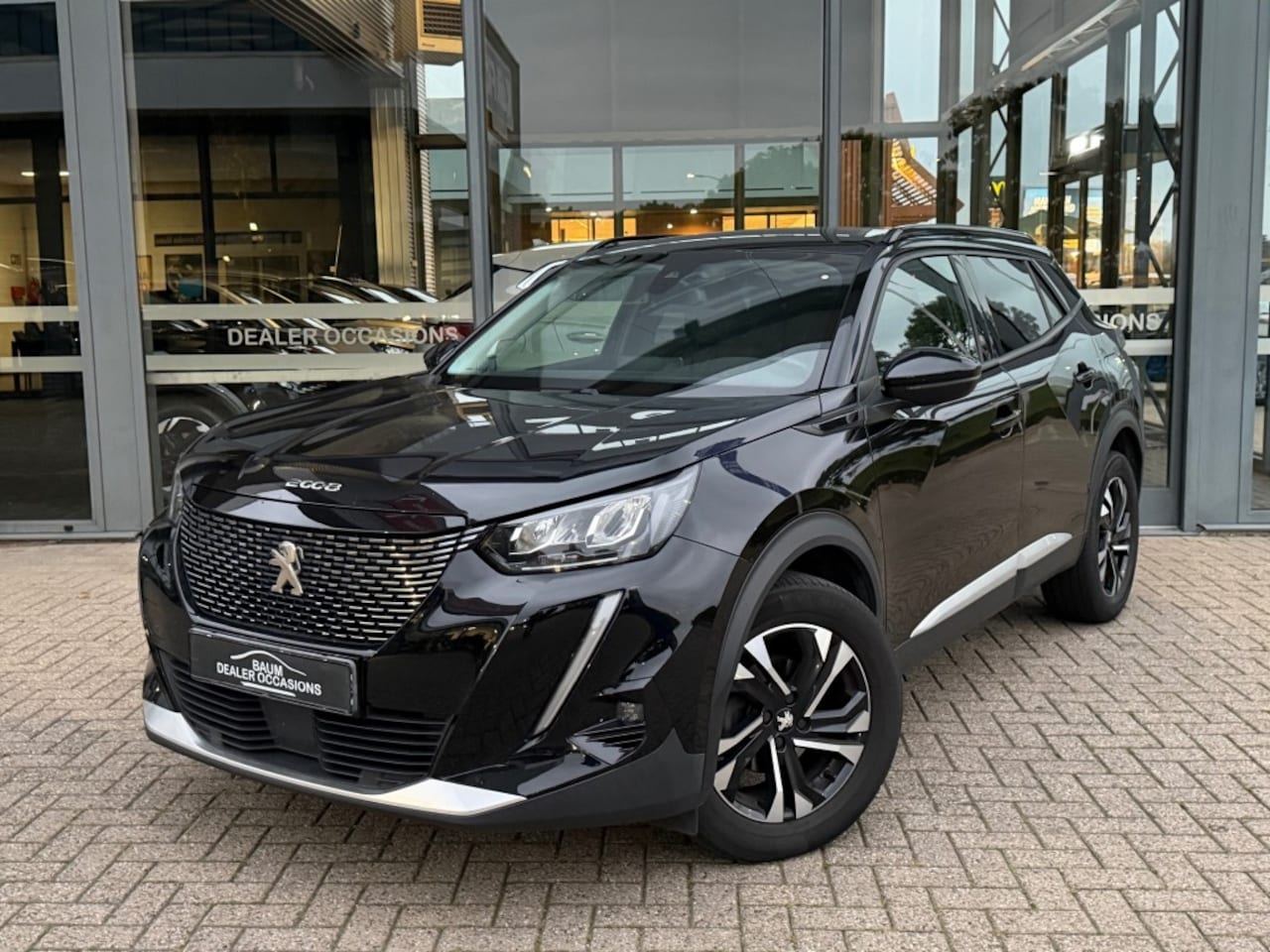 Peugeot 2008 - 1.2 PURETECH ALLURE NAVI AIRCO/ECC PDC LMV - AutoWereld.nl