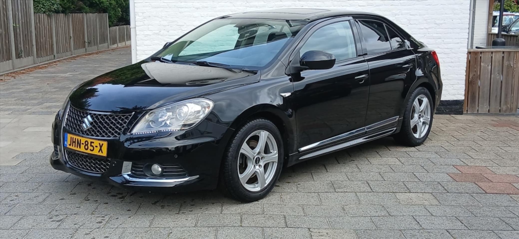 Suzuki Kizashi - 2.4 VVT 178pk Sport - AutoWereld.nl