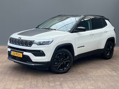 Jeep Compass - 4xe 240 PLUG-IN HYBRID UPLAND AUTOMAAT | Achteruitrijcamera | Afwijkende dakkleur | Apple