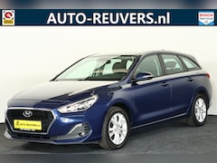 Hyundai i30 Wagon - 1.4 Navi / Cruisecontrol / PDC / CarPlay / Airco