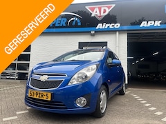 Chevrolet Spark - 1.0 16V LS /apk 01-09-2027/Onderhoudsbeur/All season banden/Nieuwe koppeling/5 Drs