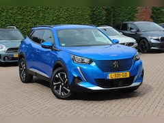 Peugeot e-2008 - EV Allure Pack 50 kWh / SoH 91 % / Camera / Keyless / CarPlay / Half Leder / 17'' / Stoelv
