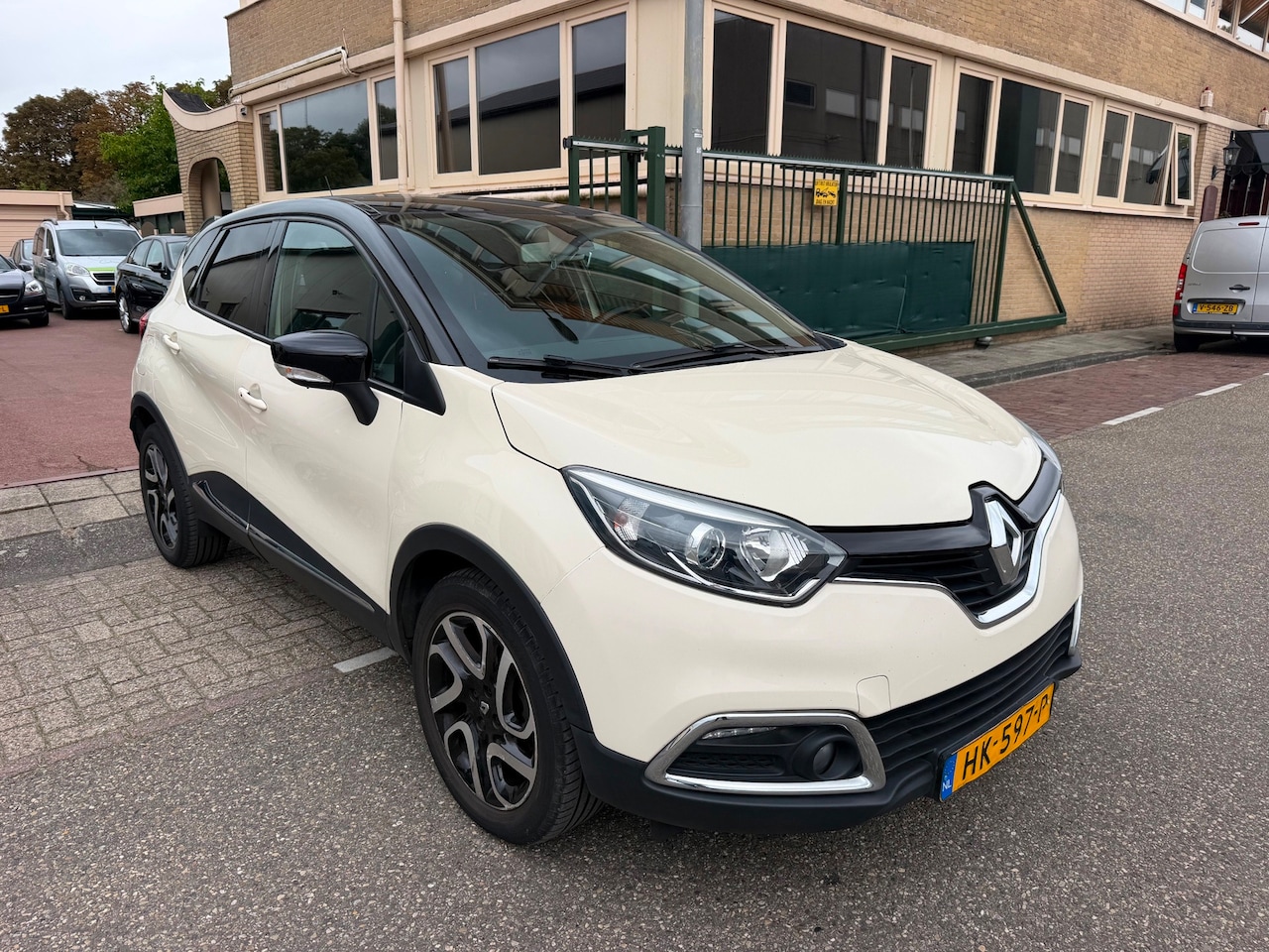 Renault Captur - 1.2 TCe Dynamique Automaat , Camera ,nieuwe Apk - AutoWereld.nl