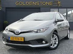 Toyota Auris - 1.8 Hybrid Trend ✓Dealer Onderhouden✓2e Eigenaar✓Pano✓Trekhaak✓Camera✓Navi✓Clima✓Cruise✓Lm