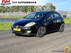 Fiat Bravo - 1.4 T-Jet Emotion Clima, cruise, pdc achter, trekhaak