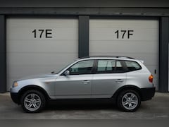 BMW X3 - 3.0i EXE 124dkm-1eig 85jaar oud-YOUNGTIMER