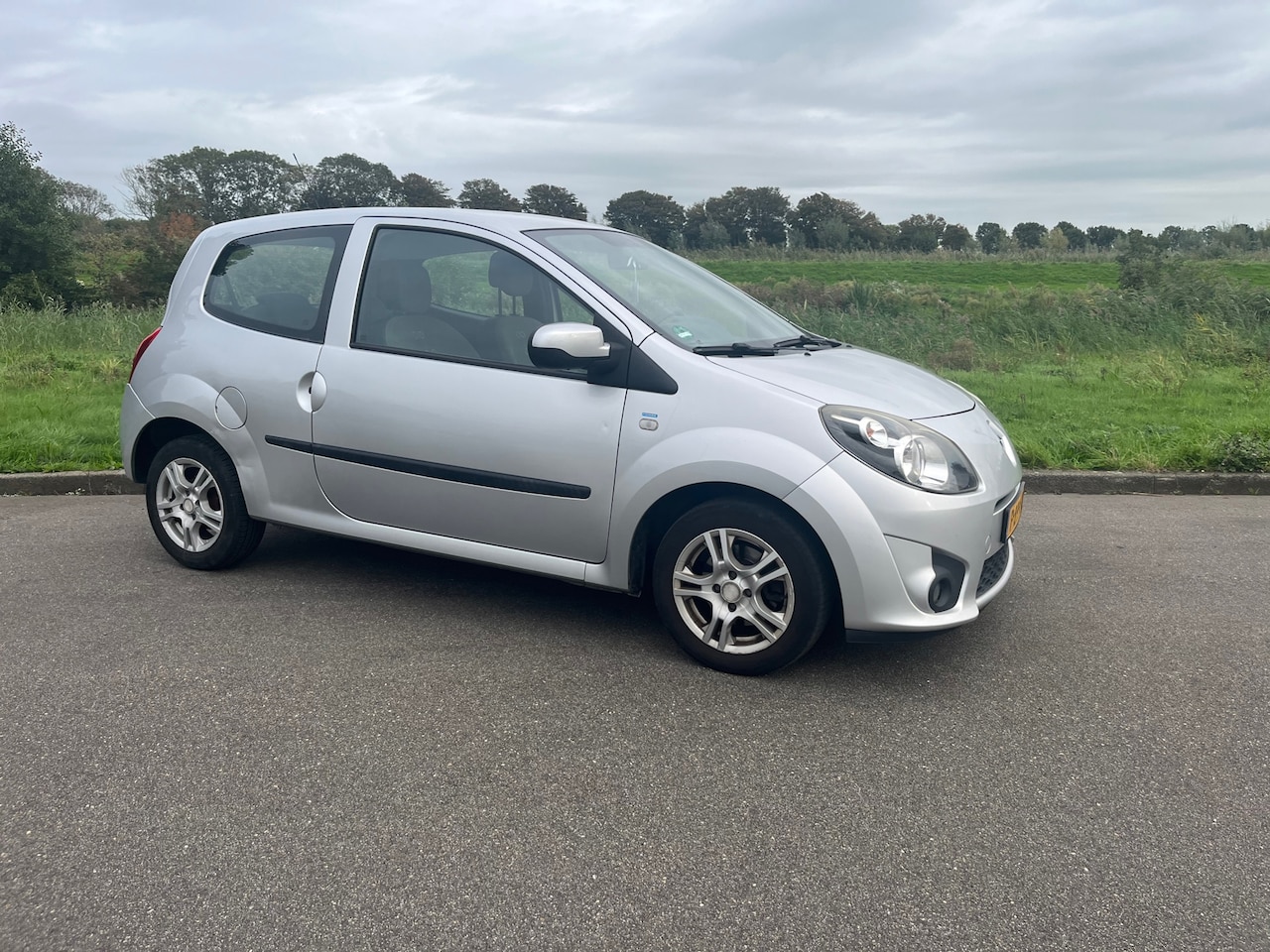 Renault Twingo - 1.2 Dynamique bj 2010 AIRCO - AutoWereld.nl