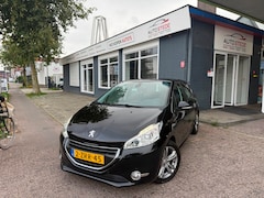 Peugeot 208 - 1.2 PureTech Allure|NAP|WEINIG KM|APK|TREKHAAK|