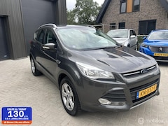 Ford Kuga - 1.5 120 Pk 2016 1e eig Navi Trekh PDC