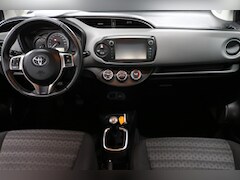 Toyota Yaris - 1.0 VVT-i Aspiration , Airco, Camera
