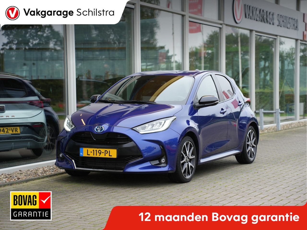 Toyota Yaris - 1.5 Hybrid Executive | Head-up display | Draadloze telefoonlader | Voorstoelen verwarmd | - AutoWereld.nl