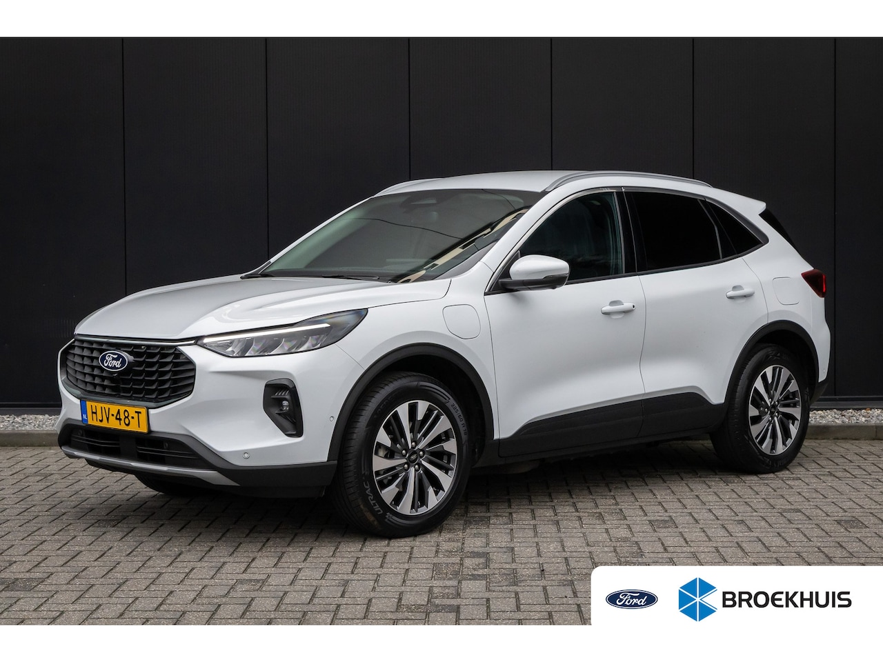 Ford Kuga - 2.5 PHEV Titanium | Electrische trekhaak | 2100kg trekgewicht | Winter-pack | 360 camera | - AutoWereld.nl