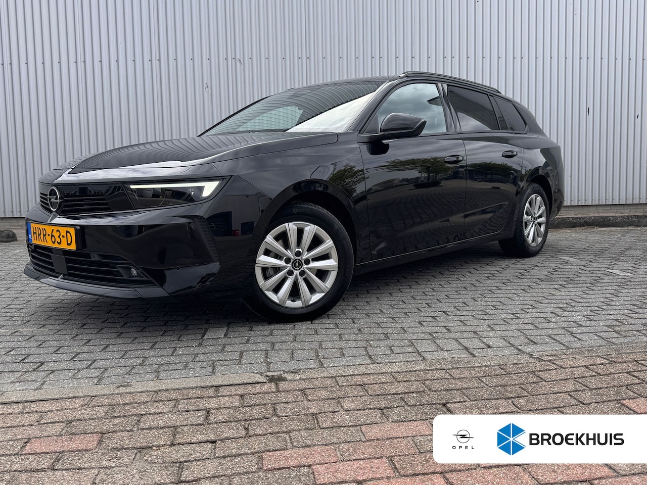 Opel Astra Sports Tourer - 1.2 Turbo Business Edition 130PK | Camera | Navigatie | Stoel/stuurverwarming | Cruise Con - AutoWereld.nl