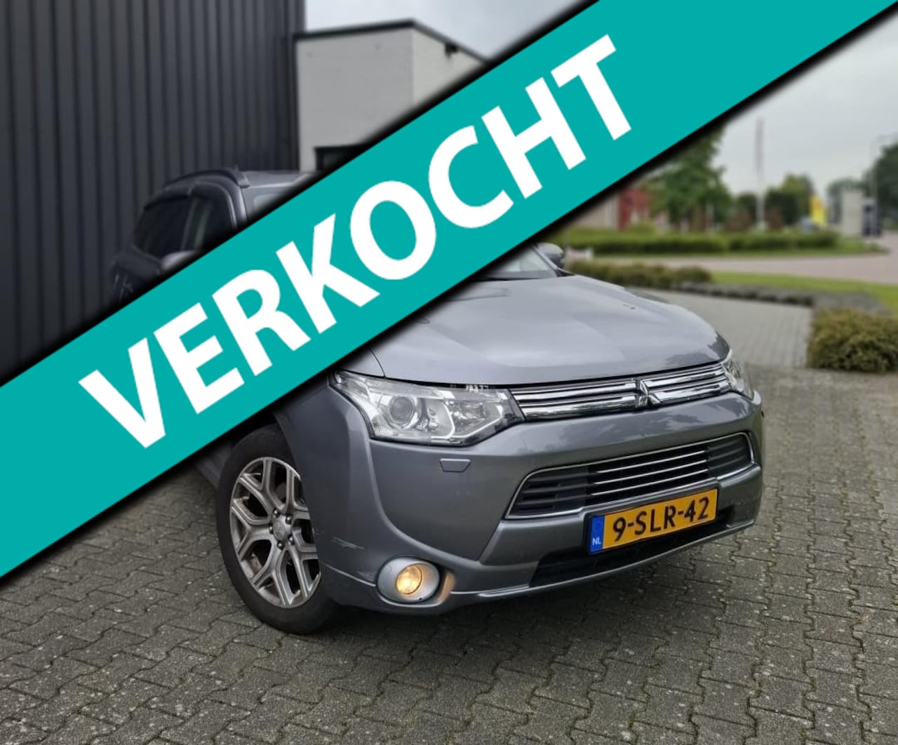 Mitsubishi Outlander - 2.0 PHEV instyle 2.0 PHEV Instyle - AutoWereld.nl