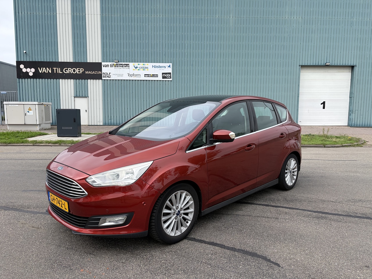 Ford C-Max - 1.0i Eco-Boost Titanium 6-Bak 125 PK. Zuinige en mooie auto van de eerste eigenaar !!! All - AutoWereld.nl