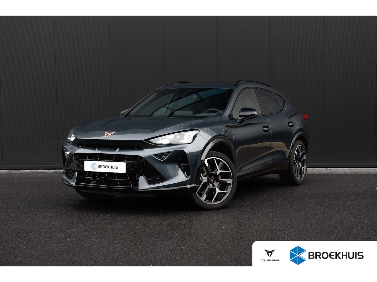 CUPRA Formentor - 1.5 TSI e-Hybrid 272pk VZ Performance | Trekhaak | Sennheiser | Leder | Panoramadak | Stoe - AutoWereld.nl