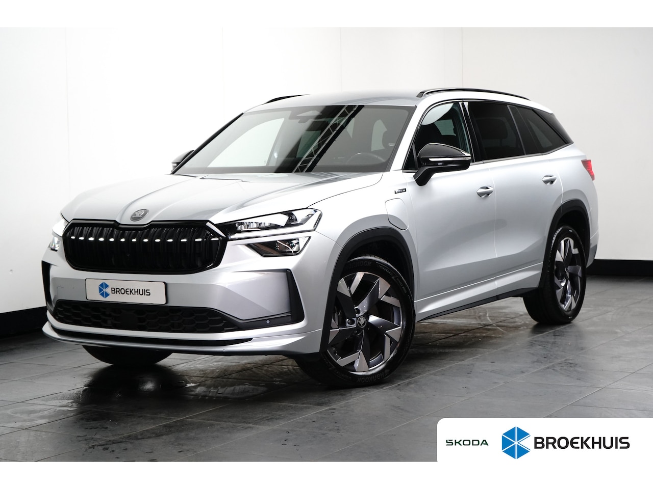 Skoda Kodiaq - Skoda 1.5 TSI iV 204pk Sportline | Achteruitrijcamera | Dode-hoek detectie | Elektrische s - AutoWereld.nl