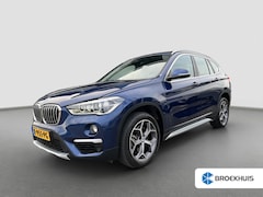 BMW X1 - sDrive20i High Executive Automaat | Camera | Lederen bekleding | Parkeersensoren | Cruise