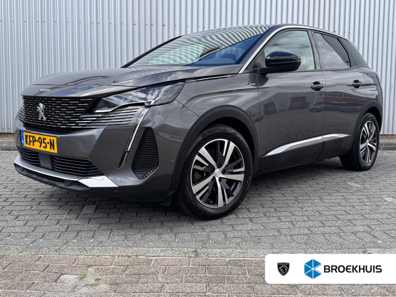 Peugeot 3008 - 1.6 HYbrid 225PK Allure Pack Business | Camera | Navigatie | Apple Carplay / Android Auto - AutoWereld.nl