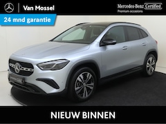 Mercedes-Benz GLA-Klasse - 250 e Star Edition Luxury Line / Panoramadak/ Rijassistentiepakket/ Night/ El. Trekhaak