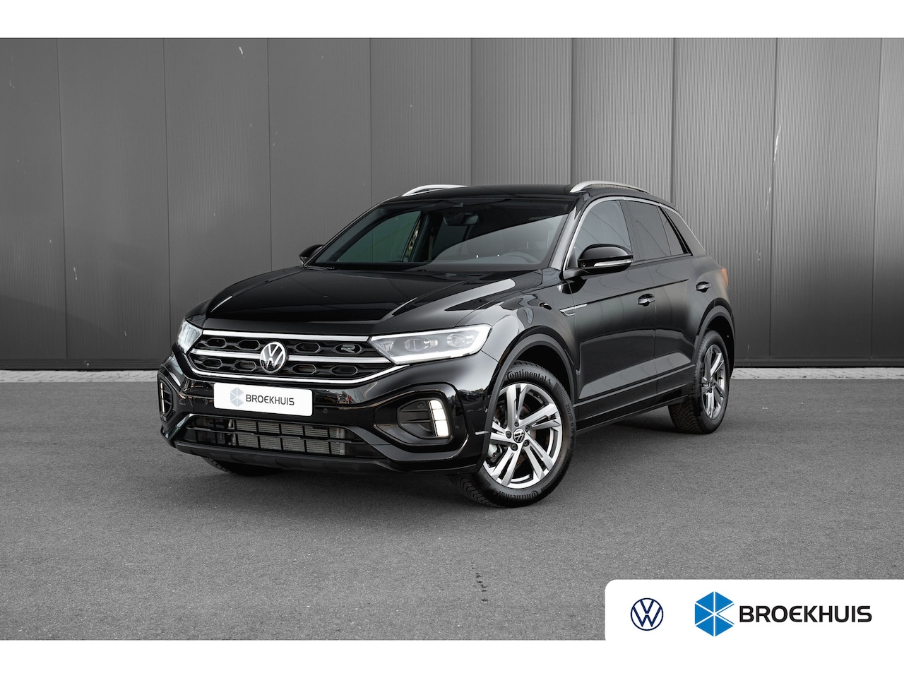 Volkswagen T-Roc - 1.5 TSI 150pk 7-DSG R-Line | Trekhaak | Achteruitrijcamera | Carplay | Climate Control | A - AutoWereld.nl