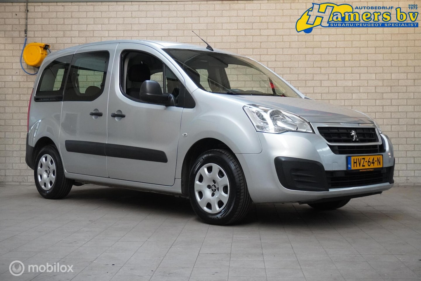 Peugeot Partner Tepee - 1.2 PureTech Active 1.2 PureTech Active - AutoWereld.nl