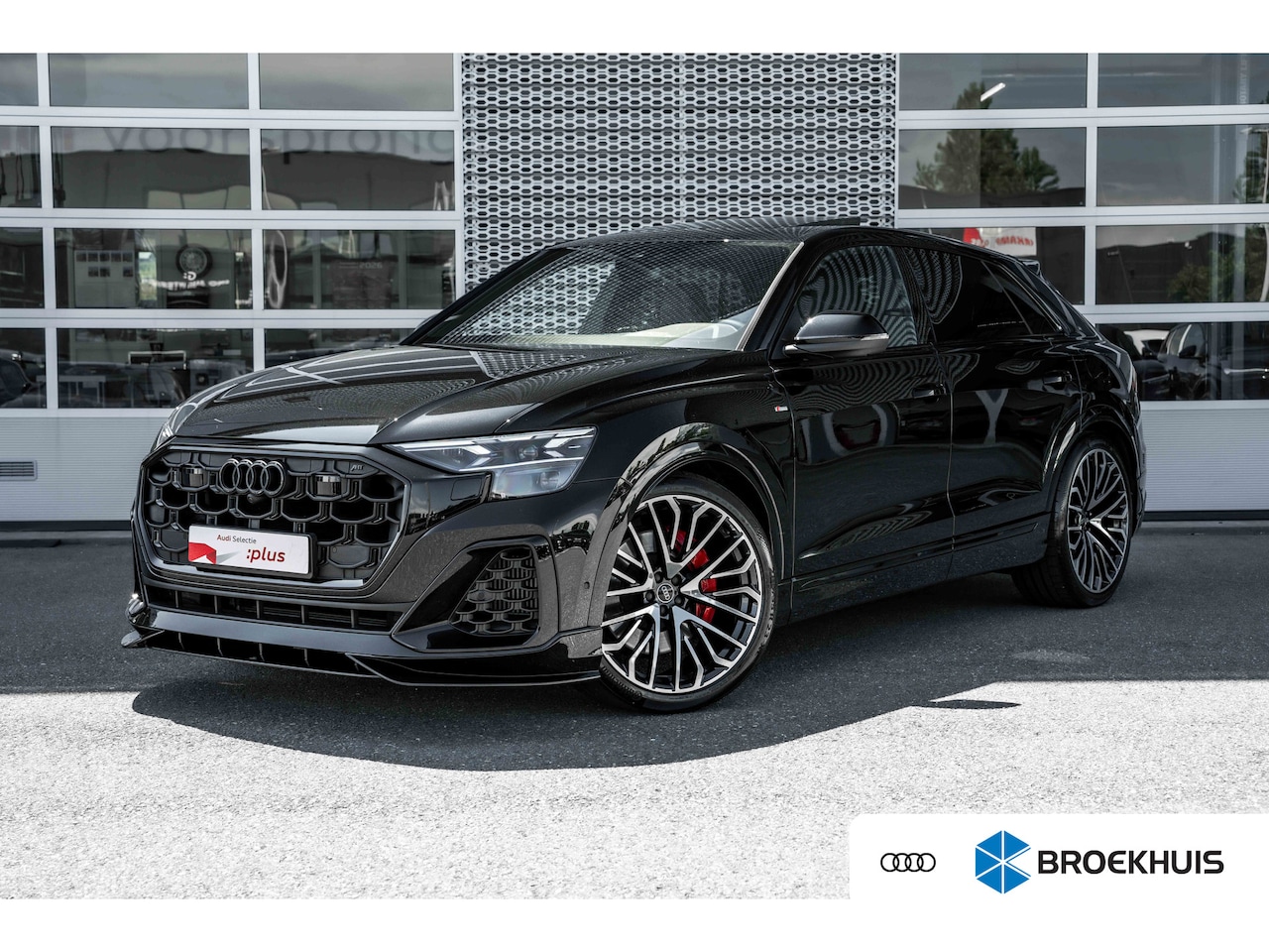 Audi Q8 - 60 TFSI e quattro Pro Line S Competition ABT Aero Package | Panoramadak | Trekhaak | Remot - AutoWereld.nl