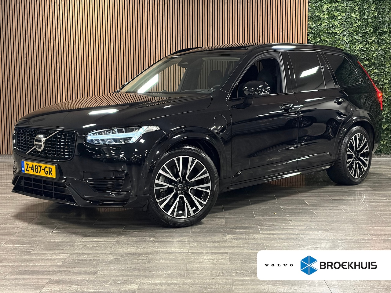 Volvo XC90 - T8 AWD Recharge Ulta Dark | Full Option! | Bowers & Wilkins | Luchtvering | Stoelventilati - AutoWereld.nl