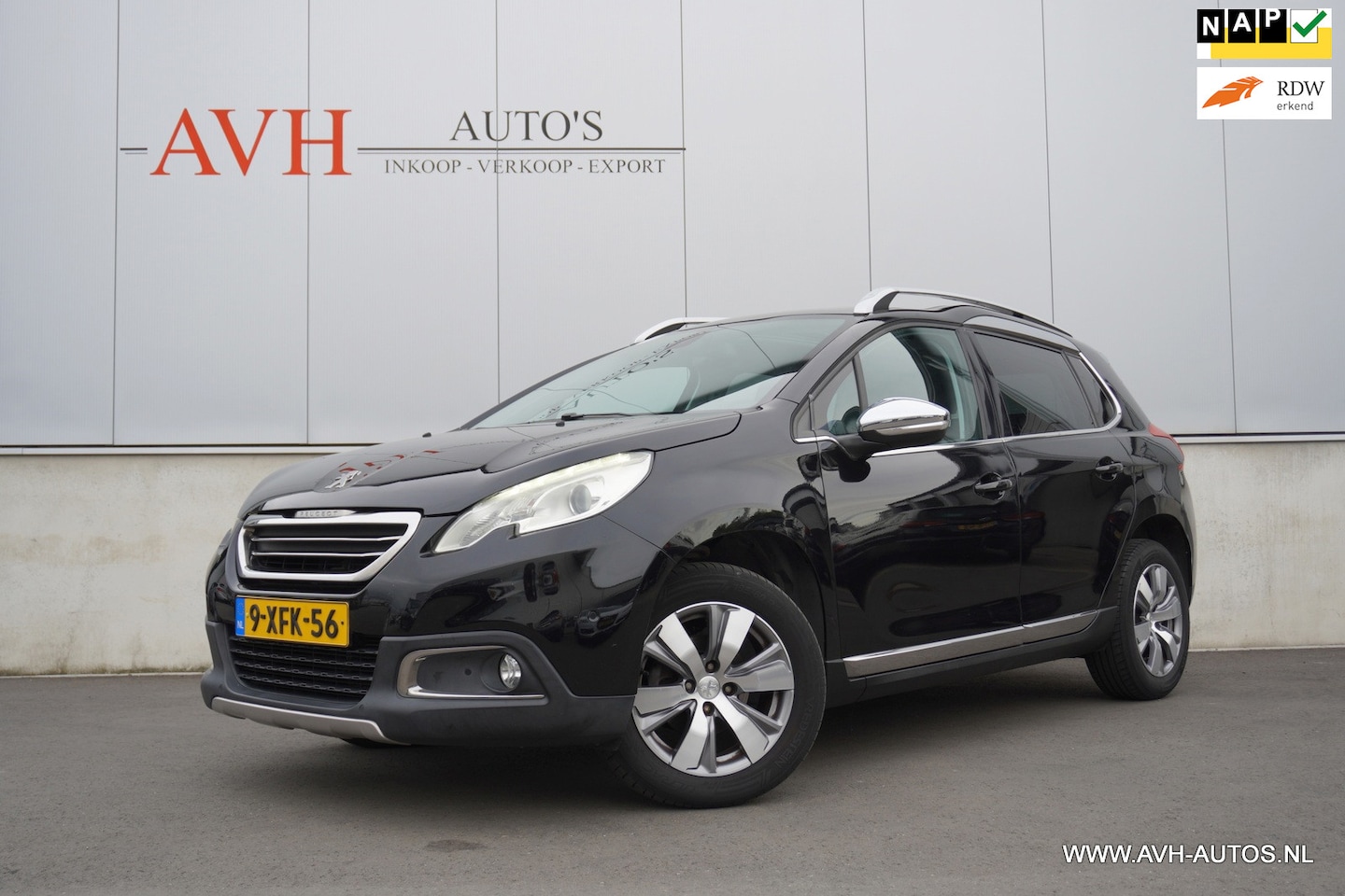 Peugeot 2008 - 1.2 VTi Allure Pack Premium Plus 1.2 VTi Allure Pack Premium Plus - AutoWereld.nl
