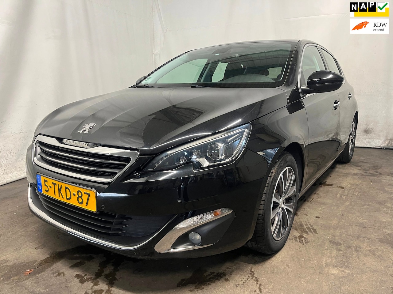 Peugeot 308 - 1.6 THP Première - Motor niet 100%, Rondom gebruikersschade, Auto start en rijdt - AutoWereld.nl