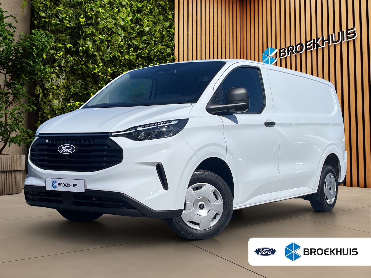 Ford Transit Custom - L1H1 Trend 136PK | Trekhaak | Camera | CarPlay | - AutoWereld.nl